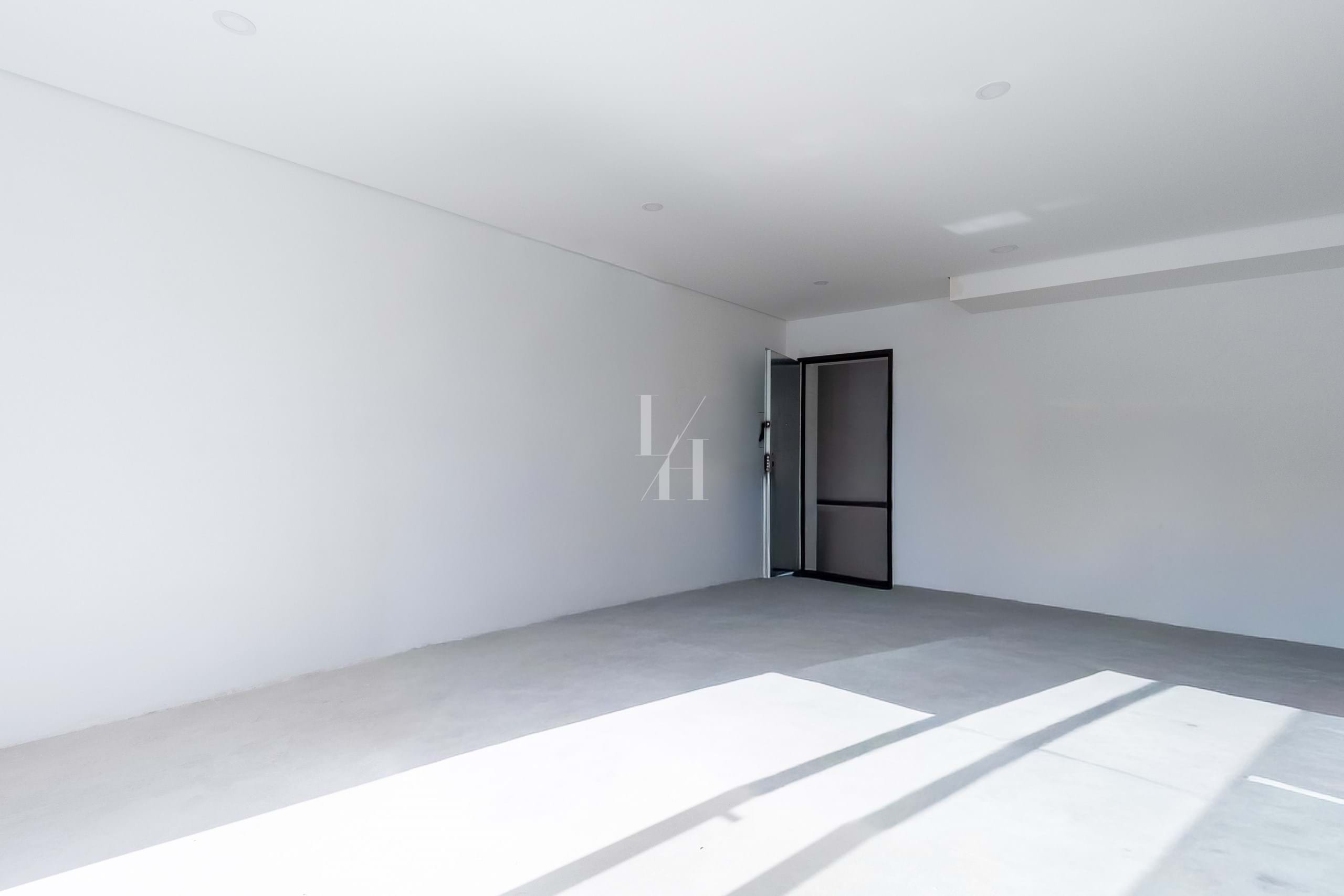 1 Bed, 1 Bath, ApartmentFor Sale, Quarteira, Loulé, Faro, 8125-153 1 Bed, 1 Bath, ApartmentFor Sale, Quarteira, Loulé, Faro, 8125-153