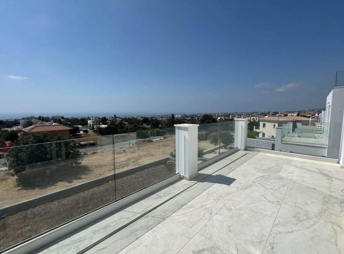 3 Bed, 2 Bath, HouseFor Sale, Konia, Paphos