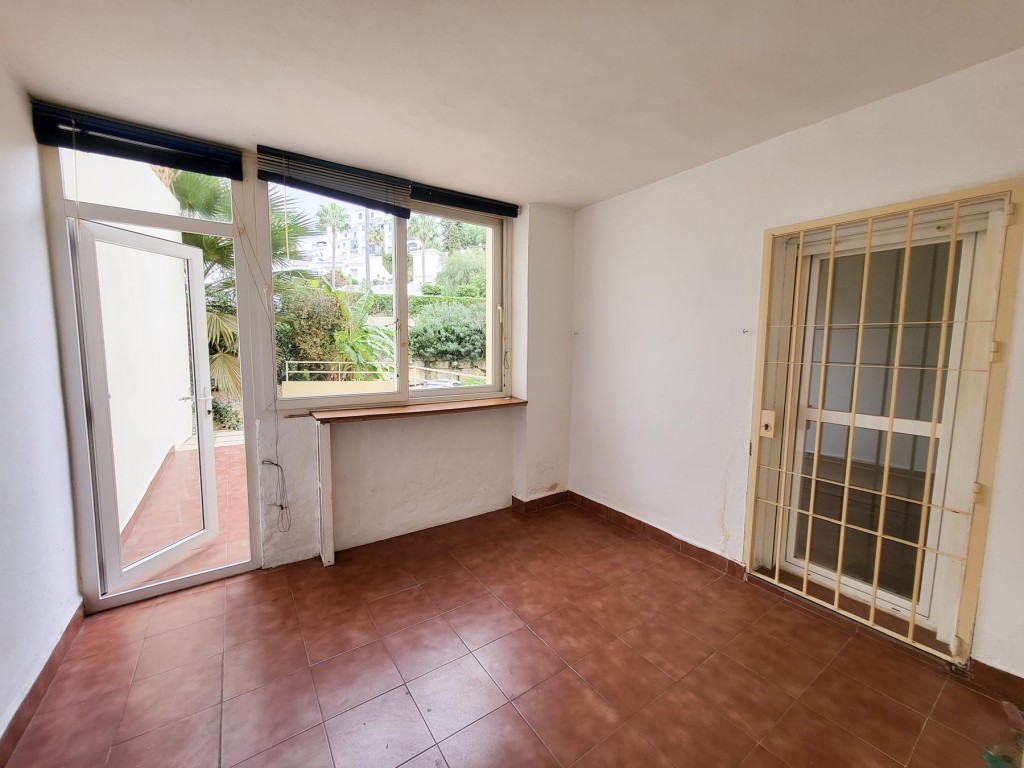 2 Bed, 1 Bath, ApartmentFor Sale, Riviera, Malaga 2 Bed, 1 Bath, ApartmentFor Sale, Riviera, Malaga