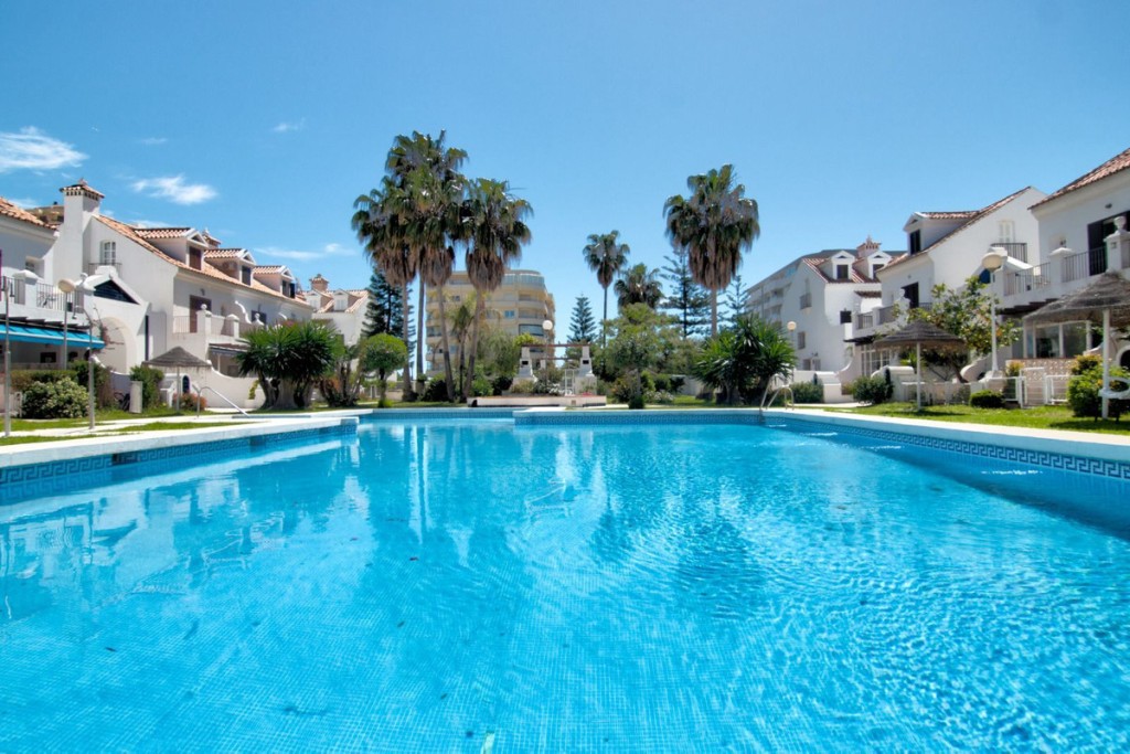 4 Bed, 4 Bath, HouseFor Sale, Fuengirola, Malaga