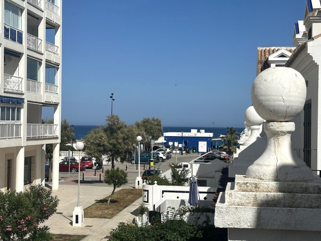 4 Bed, 4 Bath, HouseFor Sale, Fuengirola, Malaga 4 Bed, 4 Bath, HouseFor Sale, Fuengirola, Malaga