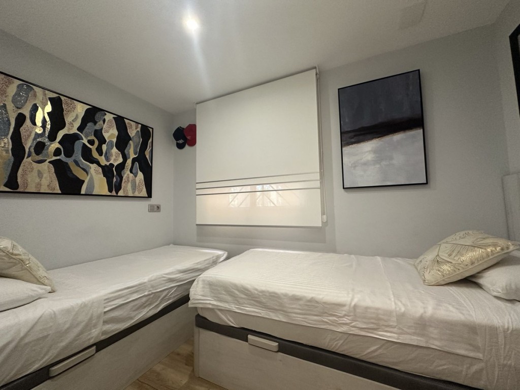 2 Bed, 1 Bath, ApartmentFor Sale, Calahonda, Malaga 2 Bed, 1 Bath, ApartmentFor Sale, Calahonda, Malaga