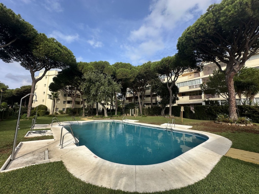 2 Bed, 1 Bath, ApartmentFor Sale, Calahonda, Malaga 2 Bed, 1 Bath, ApartmentFor Sale, Calahonda, Malaga