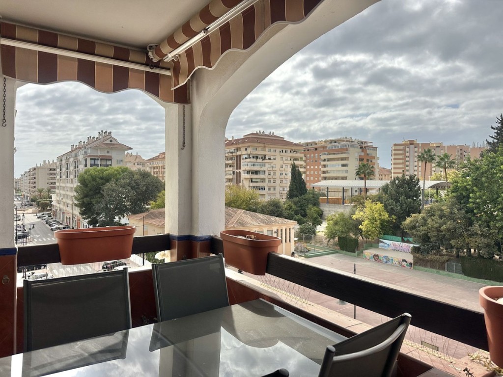 3 Bed, 2 Bath, ApartmentFor Sale, Fuengirola, Malaga 3 Bed, 2 Bath, ApartmentFor Sale, Fuengirola, Malaga
