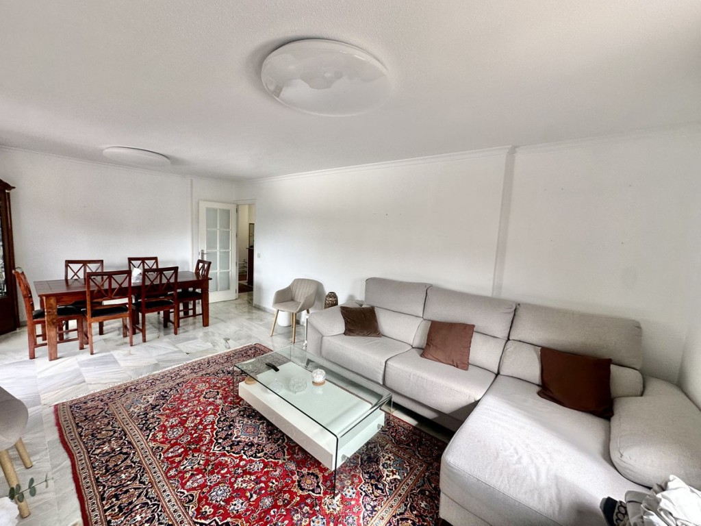 3 Bed, 2 Bath, ApartmentFor Sale, Fuengirola, Malaga 3 Bed, 2 Bath, ApartmentFor Sale, Fuengirola, Malaga