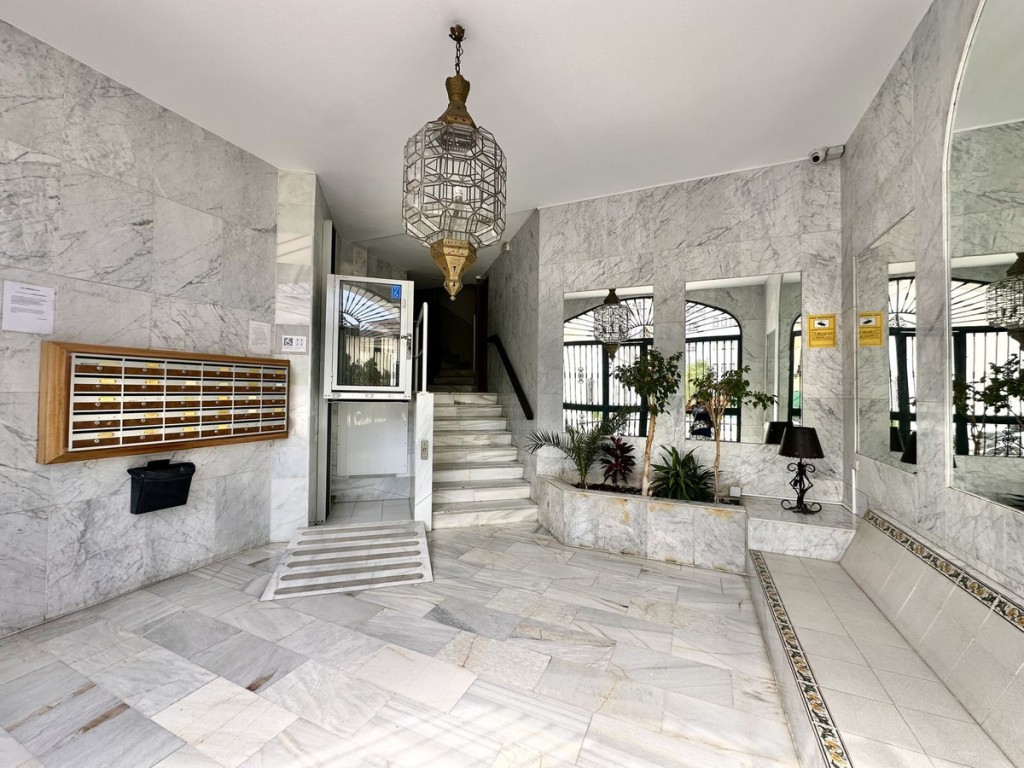 3 Bed, 2 Bath, ApartmentFor Sale, Fuengirola, Malaga 3 Bed, 2 Bath, ApartmentFor Sale, Fuengirola, Malaga