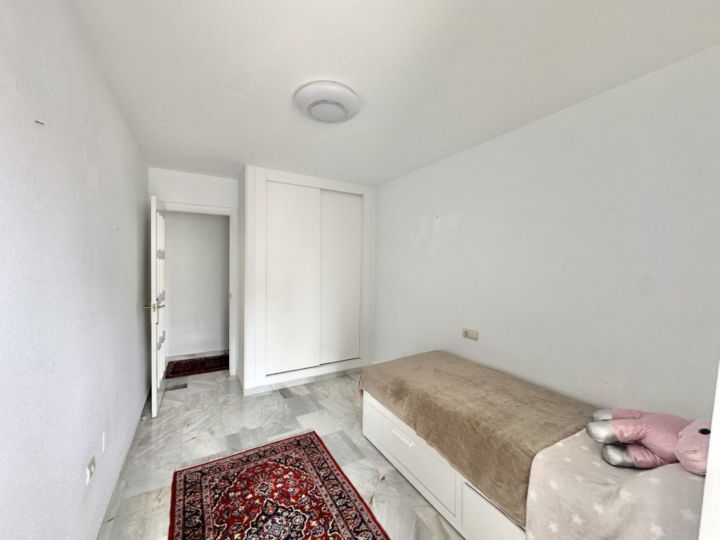 3 Bed, 2 Bath, ApartmentFor Sale, Fuengirola, Malaga 3 Bed, 2 Bath, ApartmentFor Sale, Fuengirola, Malaga