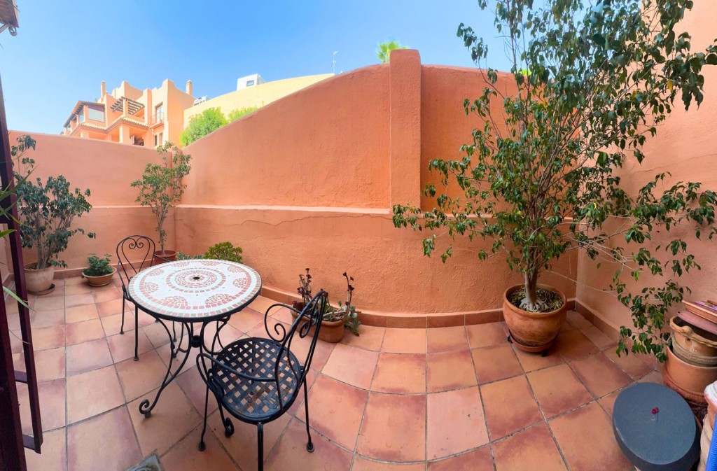 2 Bed, 2 Bath, ApartmentFor Sale, Calahonda, Malaga 2 Bed, 2 Bath, ApartmentFor Sale, Calahonda, Malaga