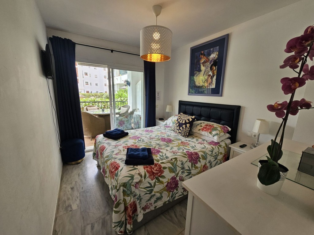 2 Bed, 2 Bath, ApartmentFor Sale, Calahonda, Malaga 2 Bed, 2 Bath, ApartmentFor Sale, Calahonda, Malaga