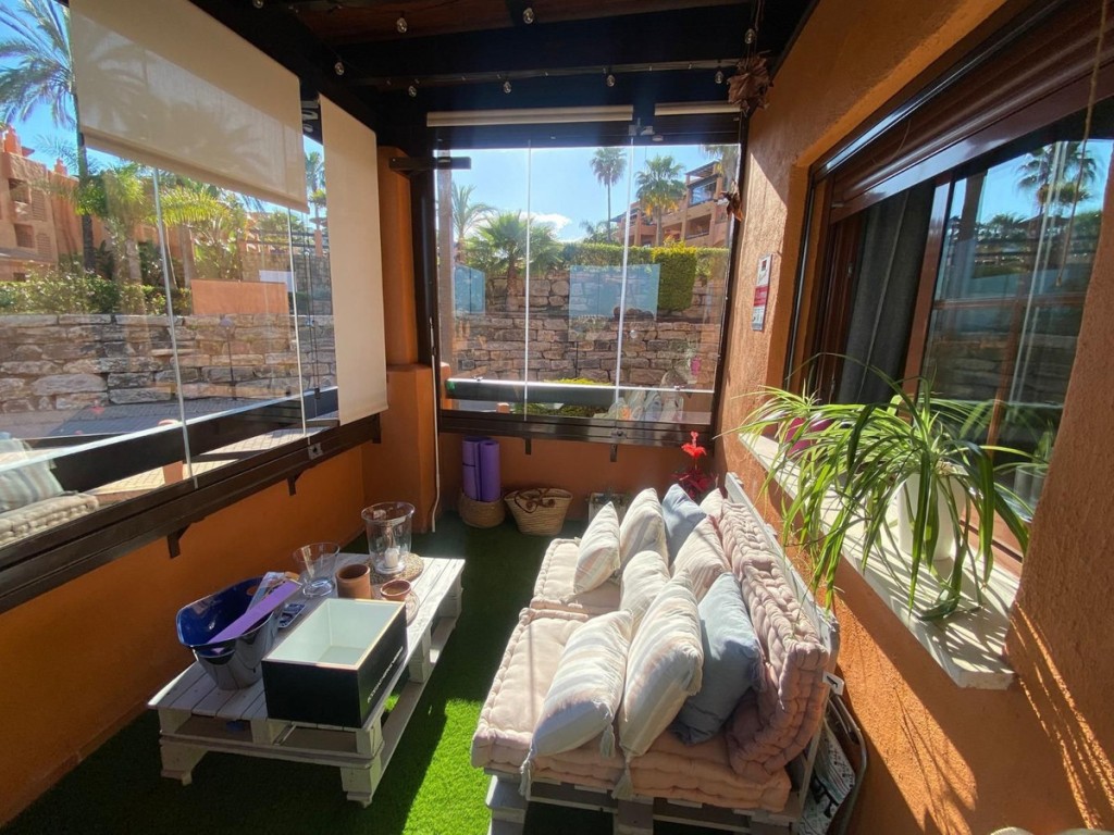 3 Bed, 2 Bath, ApartmentFor Sale, Benahavis, Malaga