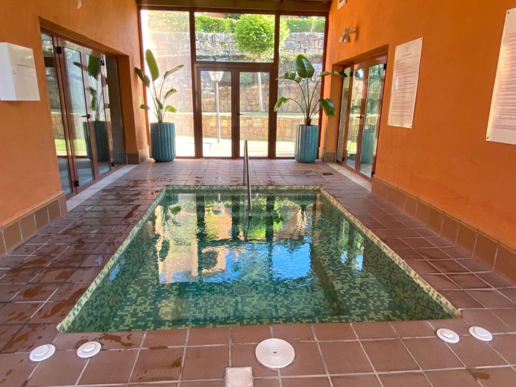 3 Bed, 2 Bath, ApartmentFor Sale, Benahavis, Malaga 3 Bed, 2 Bath, ApartmentFor Sale, Benahavis, Malaga