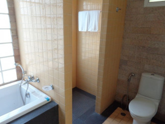 3 Bed, 3 Bath, HouseFor Sale, 215 Moo 4 Tambol Tepkasattri, Amphur Thalang Phuke, Phuket, Layan, North