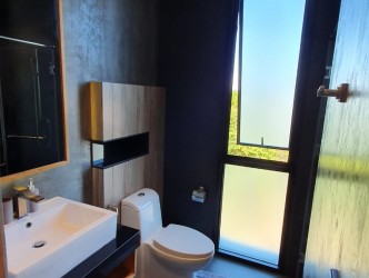 1 Bed, 1 Bath, ApartmentFor Sale, Phuket, NaiHarn, South