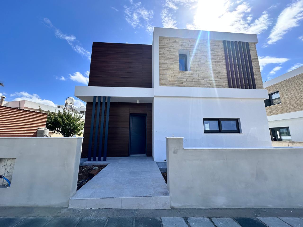 3 Bed, 2 Bath, HouseFor Sale, Paphos, Paphos