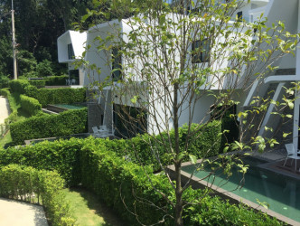1 Bed, 1 Bath, ApartmentFor Sale, Phuket, NaiHarn, South