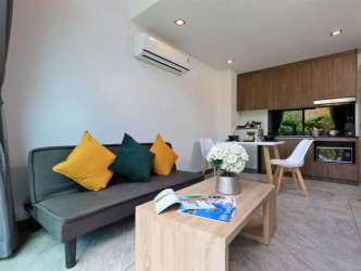1 Bed, 1 Bath, ApartmentFor Sale, Phuket, NaiHarn, South