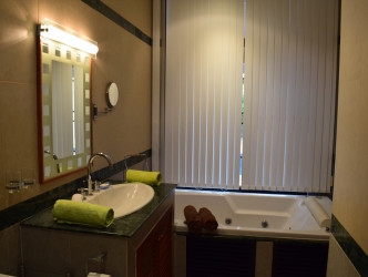 4 Bed, 3 Bath, HouseFor Sale, Phuket, NaiHarn, South 4 Bed, 3 Bath, HouseFor Sale, Phuket, NaiHarn, South