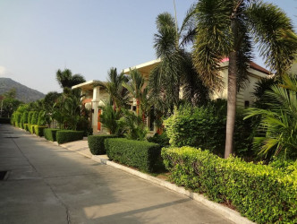 1 Bed, 1 Bath, HouseFor Sale, 24/28 Moo 1, T.Rawai, A.Muang, Phuket, 83130, Tha, Phuket, NaiHarn, South 1 Bed, 1 Bath, HouseFor Sale, 24/28 Moo 1, T.Rawai, A.Muang, Phuket, 83130, Tha, Phuket, NaiHarn, South