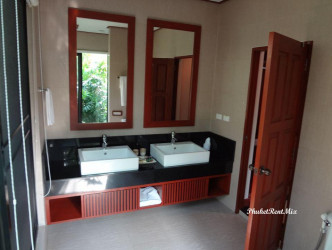 3 Bed, 3 Bath, HouseFor Sale, 24/28 Moo 1, T.Rawai, A.Muang, Phuket, 83130, Tha, Phuket, NaiHarn, South 3 Bed, 3 Bath, HouseFor Sale, 24/28 Moo 1, T.Rawai, A.Muang, Phuket, 83130, Tha, Phuket, NaiHarn, South