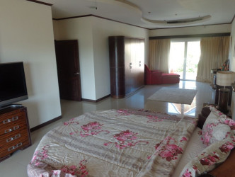 4 Bed, 4 Bath, HouseFor Sale, 76/131 Moo 2, Viset Road, Rawai Beach, Phuket 8313, Phuket, NaiHarn, South 4 Bed, 4 Bath, HouseFor Sale, 76/131 Moo 2, Viset Road, Rawai Beach, Phuket 8313, Phuket, NaiHarn, South