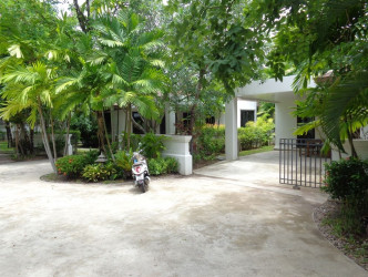 3 Bed, 3 Bath, HouseFor Sale, 66 Moo8, Soi Chaofa16, Chaofa(East) Road, Chalong, Phuket, Chalong, South 3 Bed, 3 Bath, HouseFor Sale, 66 Moo8, Soi Chaofa16, Chaofa(East) Road, Chalong, Phuket, Chalong, South