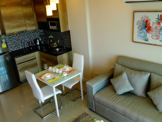 1 Bed, 1 Bath, ApartmentFor Sale, Phuket, Rawai, South
