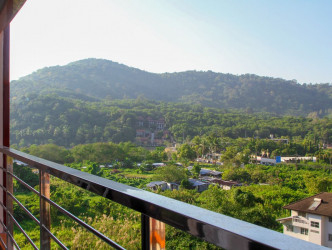 1 Bed, 1 Bath, ApartmentFor Sale, Phuket, NaiHarn, South