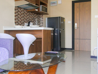 1 Bed, 1 Bath, ApartmentFor Sale, Phuket, NaiHarn, South