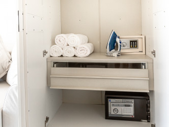 1 Bed, 1 Bath, ApartmentFor Sale, Phuket, Karon, SouthWest