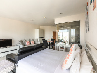 1 Bed, 1 Bath, ApartmentFor Sale, Phuket, Karon, SouthWest