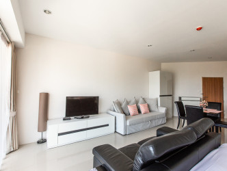 1 Bed, 1 Bath, ApartmentFor Sale, Phuket, Karon, SouthWest