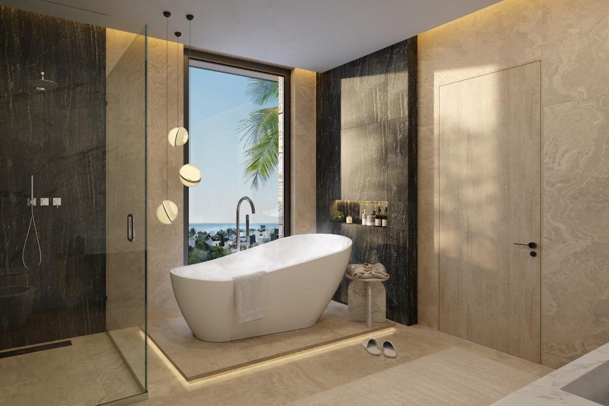 5 Bed, 5 Bath, HouseFor Sale, Estepona, Costa del Sol