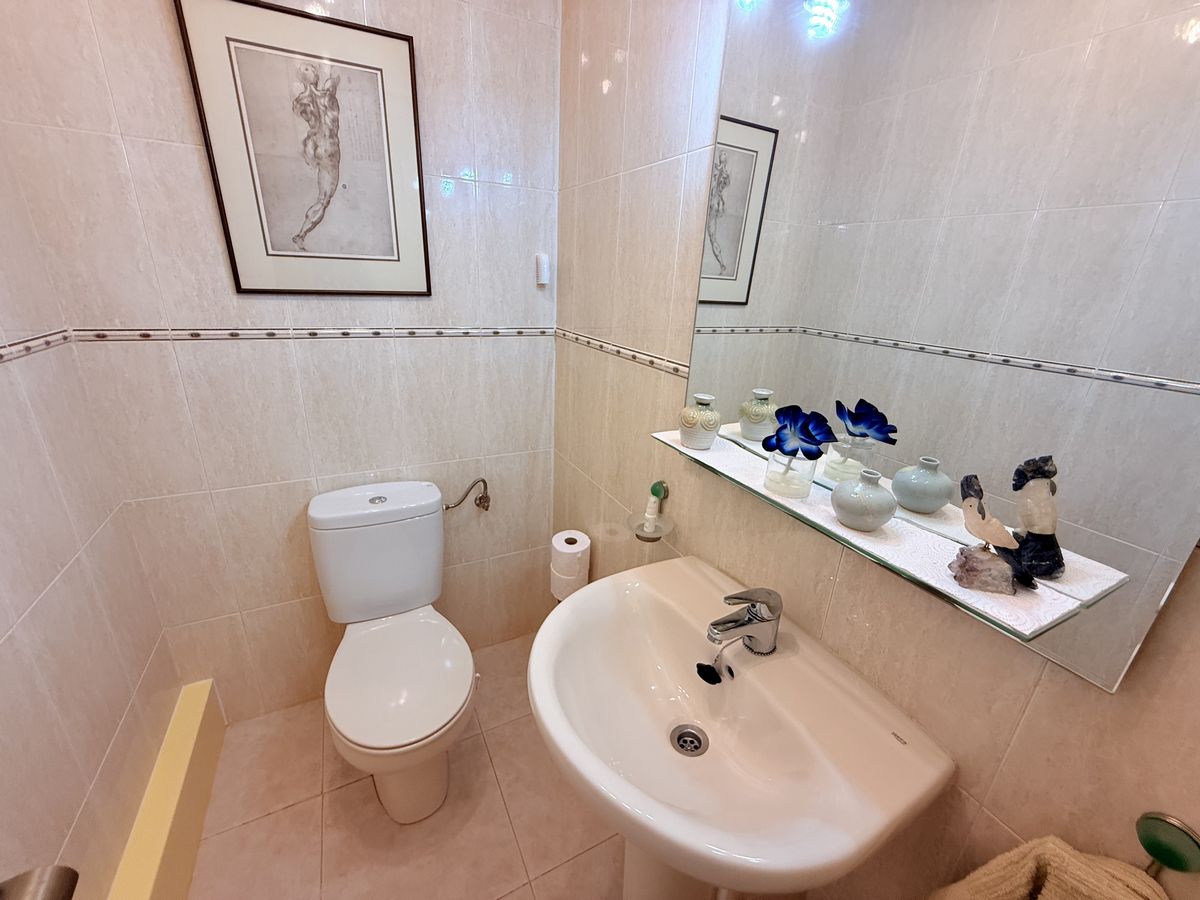 4 Bed, 2 Bath, HouseFor Sale, Benimar, Alicante