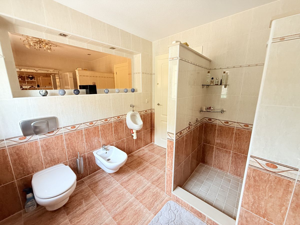 4 Bed, 2 Bath, HouseFor Sale, Benimar, Alicante