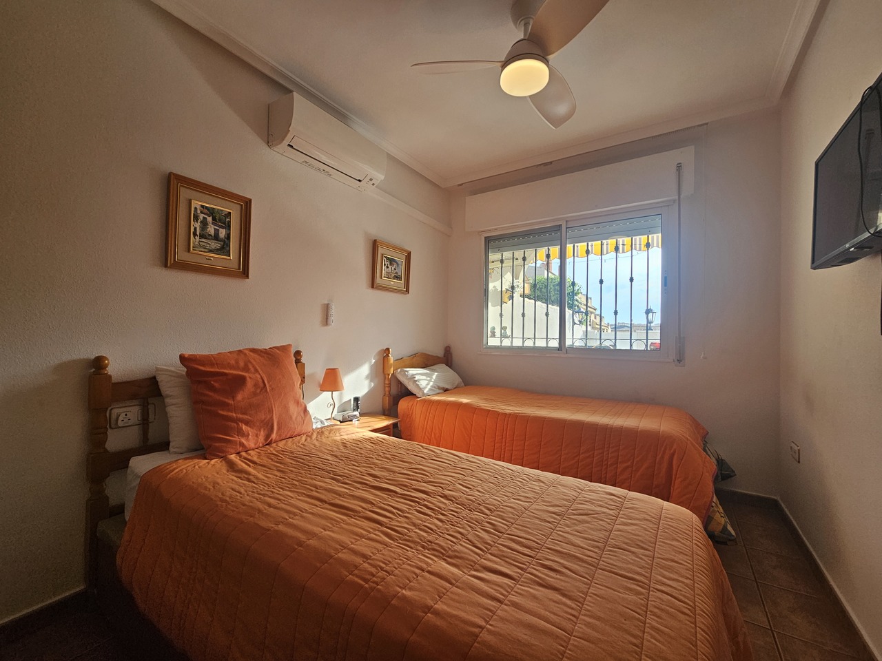 3 Bed, 2 Bath, HouseFor Sale, La Zenia, Alicante