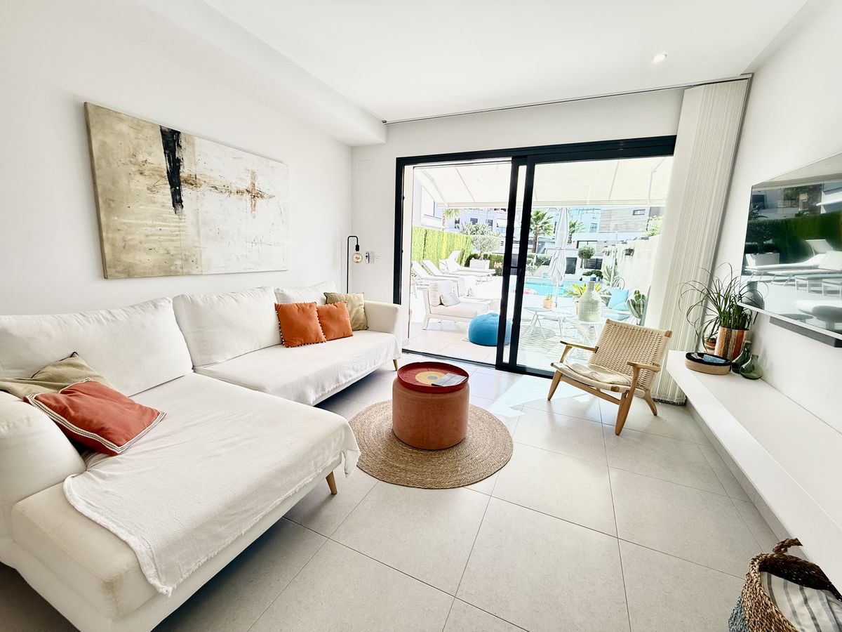 2 Bed, 2 Bath, HouseFor Sale, Benijofar, Alicante