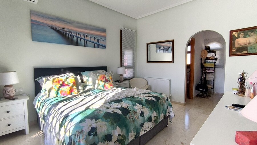 3 Bed, 2 Bath, HouseFor Sale, Algorfa, Alicante