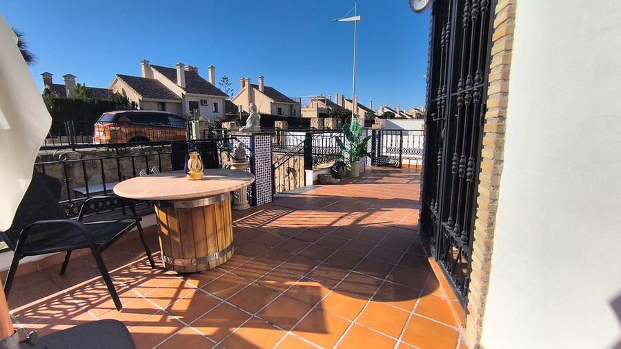 3 Bed, 2 Bath, HouseFor Sale, Algorfa, Alicante