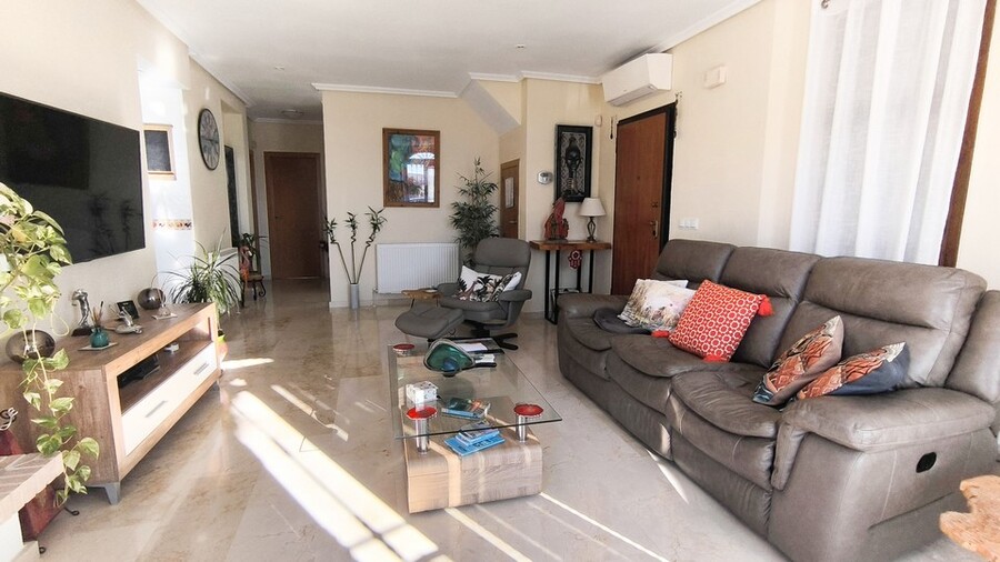 3 Bed, 2 Bath, HouseFor Sale, Algorfa, Alicante