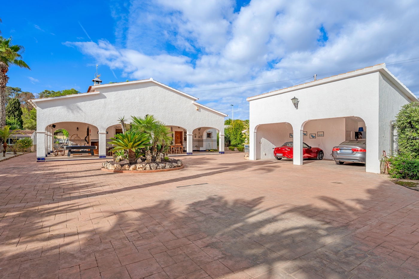 6 Bed, 4 Bath, HouseFor Sale, Elche/elx, Alicante
