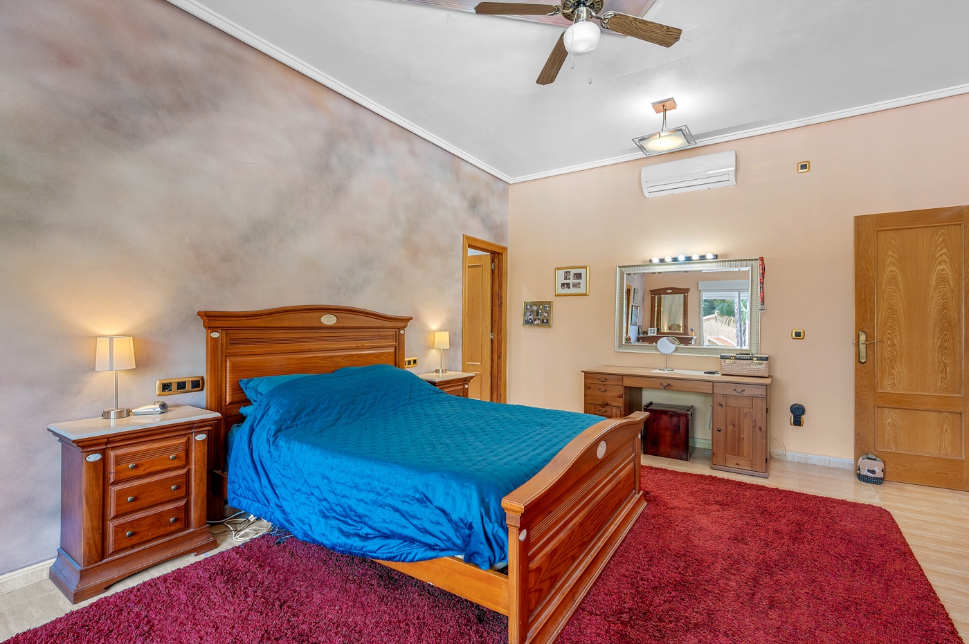 6 Bed, 4 Bath, HouseFor Sale, Elche/elx, Alicante