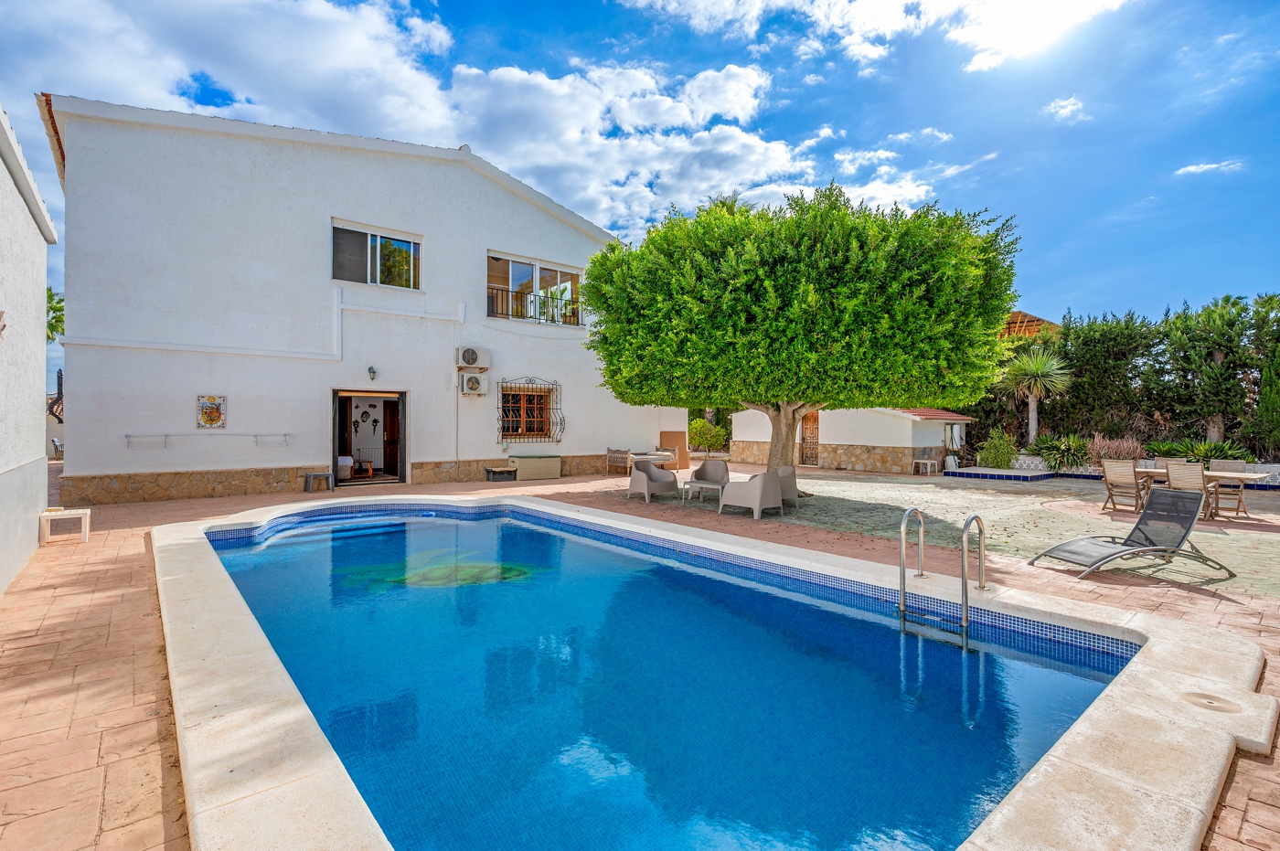 6 Bed, 4 Bath, HouseFor Sale, Elche/elx, Alicante