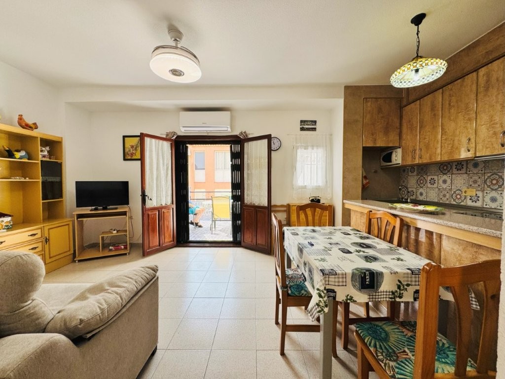 2 Bed, 1 Bath, ApartmentFor Sale, La Mata, Alicante