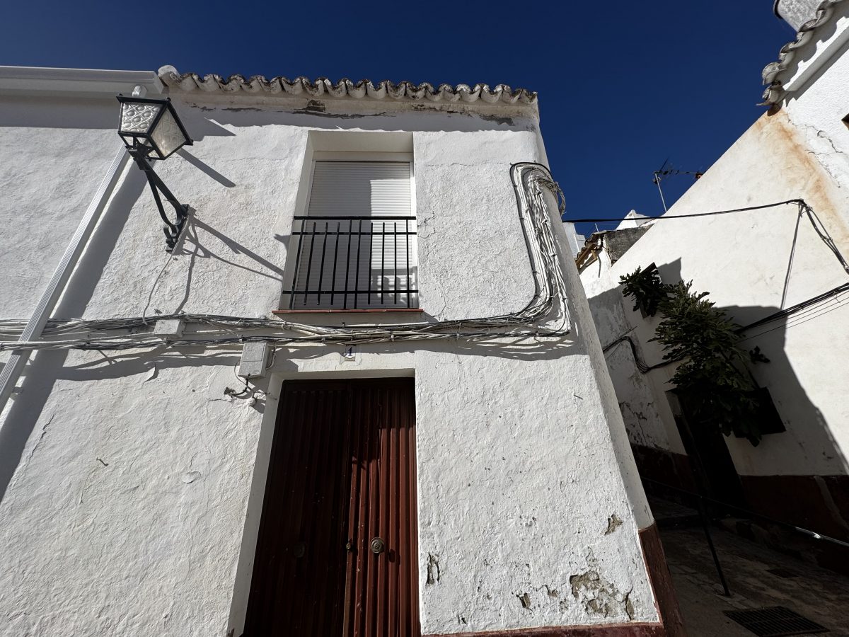 2 Bed, 1 Bath, HouseFor Sale, Olvera, Andalucia