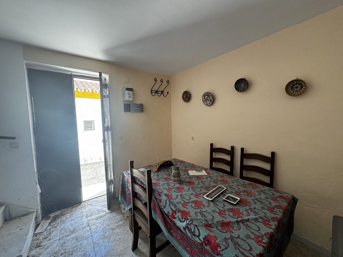 2 Bed, 1 Bath, HouseFor Sale, Olvera, Andalucia