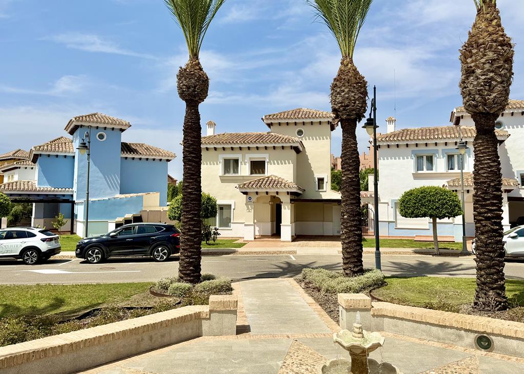 4 Bed, 3 Bath, HouseFor Sale, Mar Menor Golf Resort, Murcia