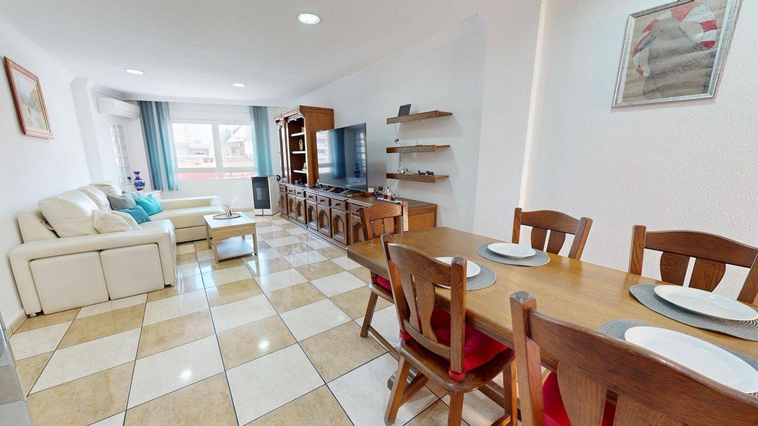 2 Bed, 1 Bath, ApartmentFor Sale, Torrevieja, Alicante