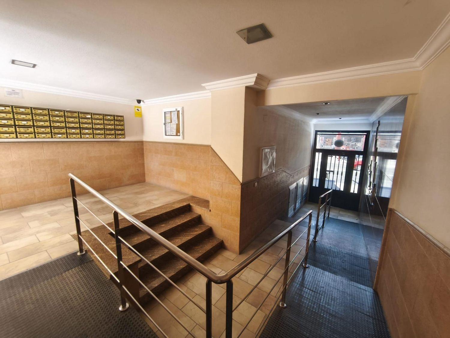 2 Bed, 1 Bath, ApartmentFor Sale, Torrevieja, Alicante