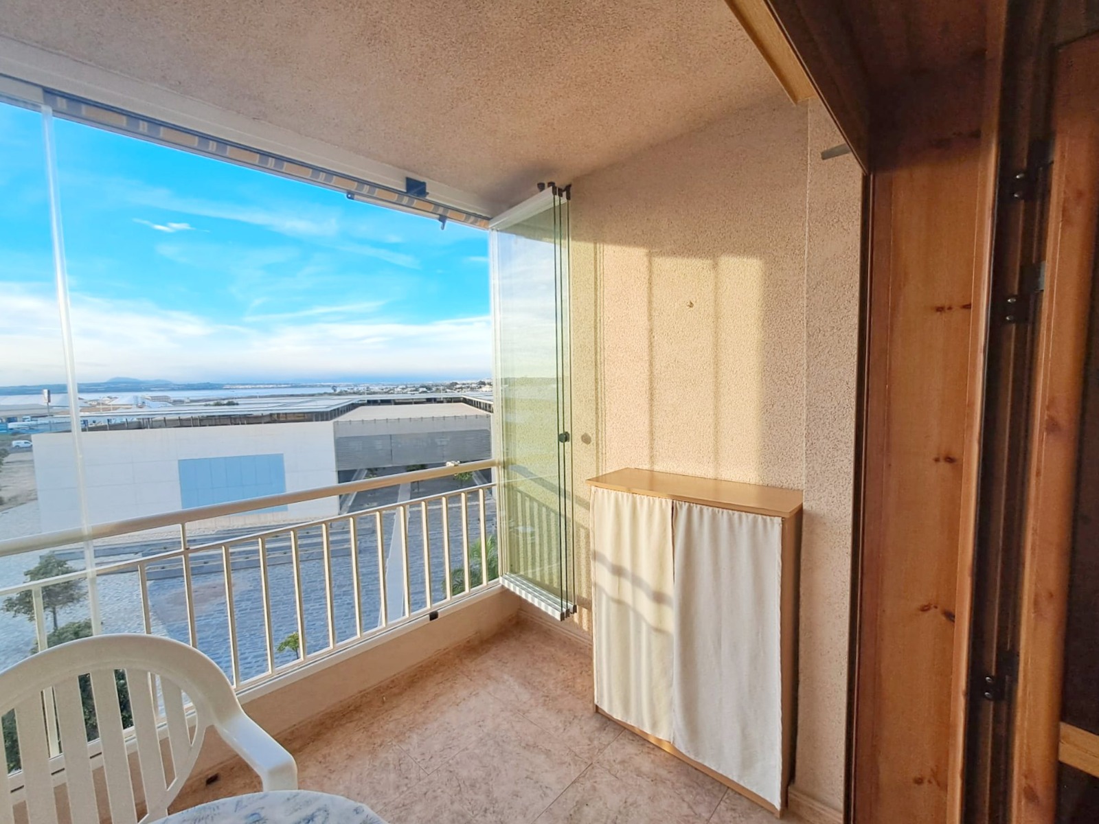 2 Bed, 1 Bath, ApartmentFor Sale, Torrevieja, Alicante