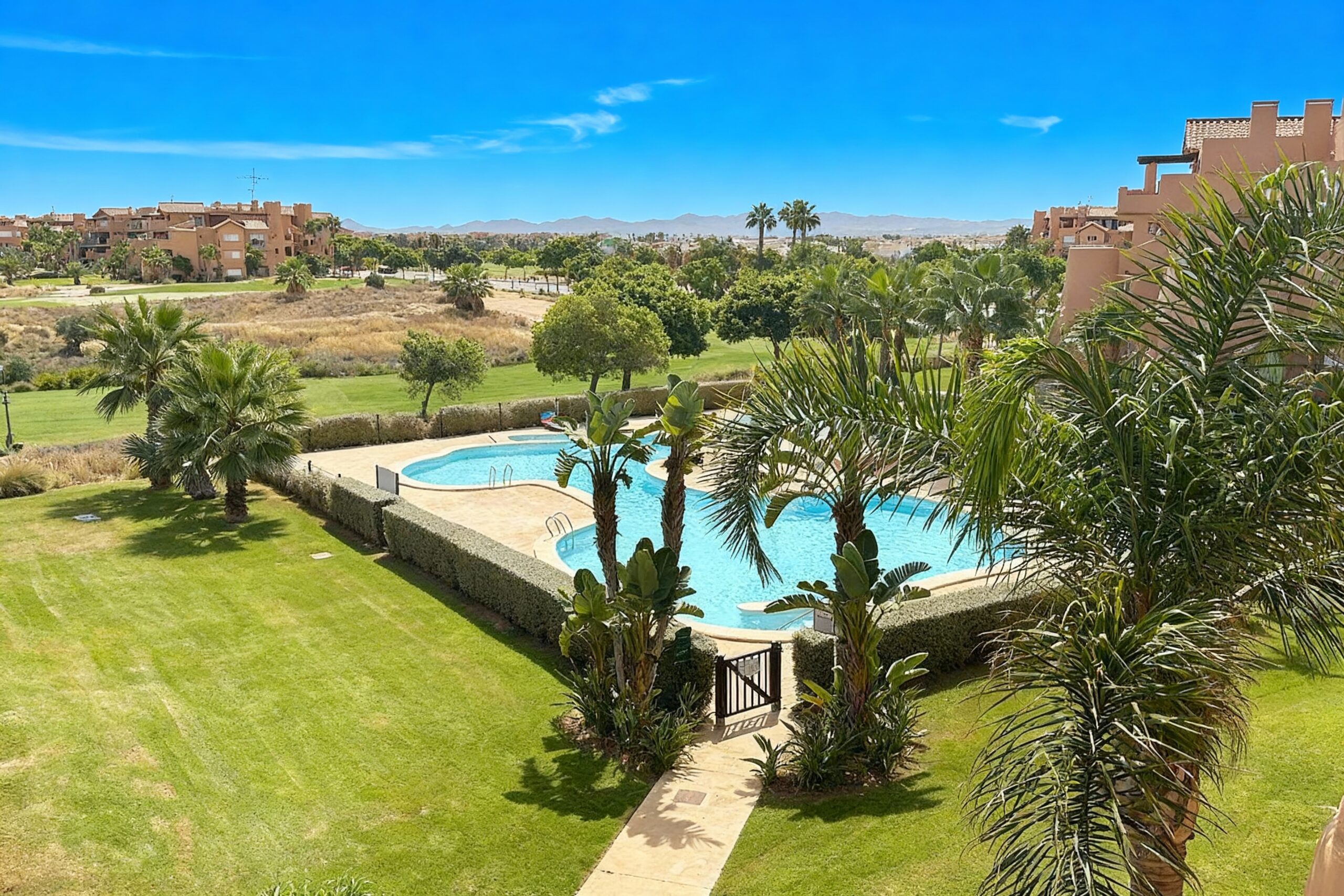 3 Bed, 2 Bath, ApartmentFor Sale, Mar Menor Golf Resort, Murcia